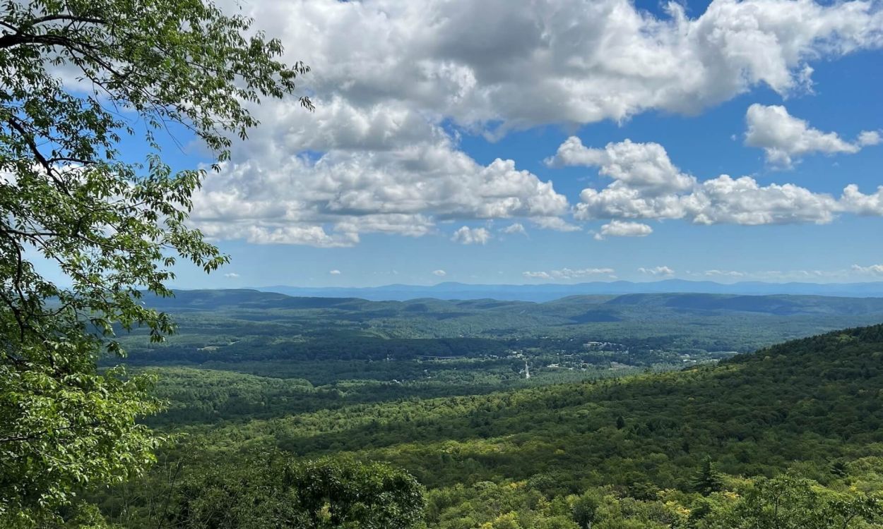 Redmond's Overlook - Ed Valla, The Overlook