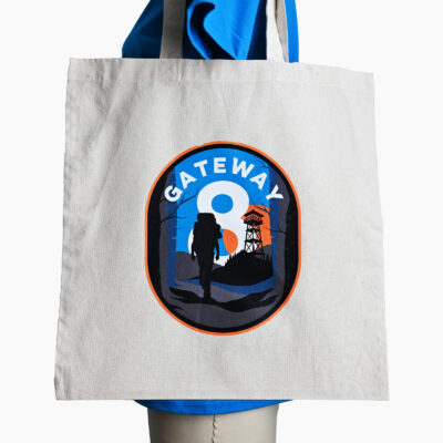 tote front logo